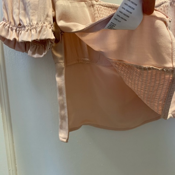 Urban Outfitters Cassia Top - Picture 3 of 4